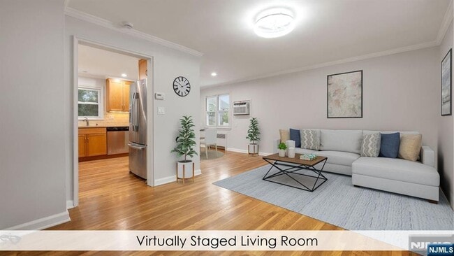 Building Photo - 464 Dorchester Rd