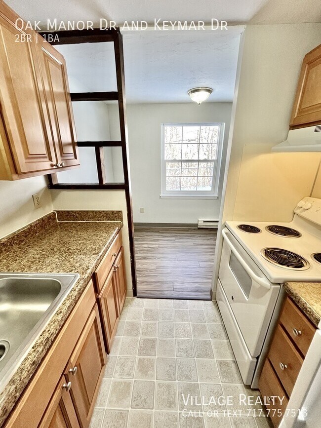Building Photo - 221 Oak Manor Dr
