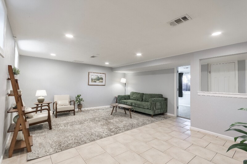 Building Photo - 8871 Rutgers St