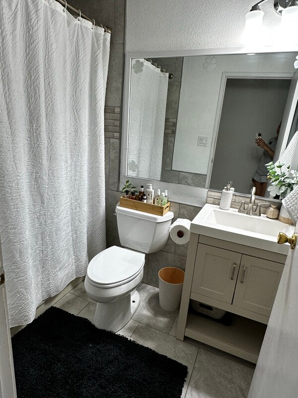 Building Photo - 15 Kulanihakoi St