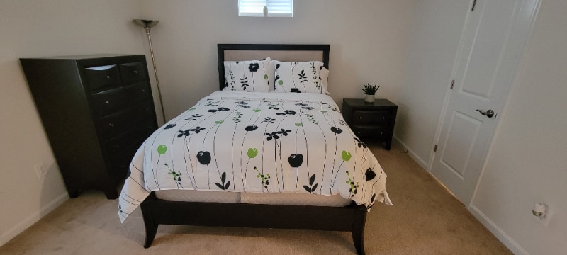 Building Photo - 20 Hilton Run Ct