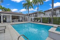 Building Photo - 3041 Indiana St