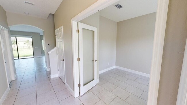 Building Photo - 6207 Colmar Pl