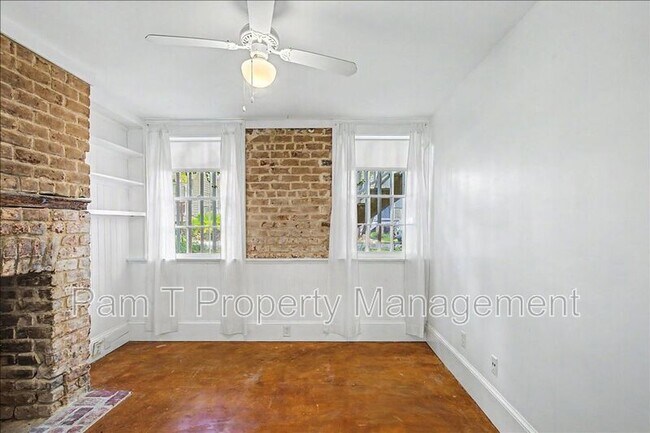 Building Photo - 521 E Harris St