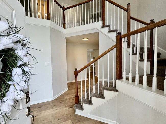 Building Photo - 4-Bedroom Home Castleton Ready 07-16-26! A Pet-Friendly Home - All Appliances - Fenced Yard - Exc...