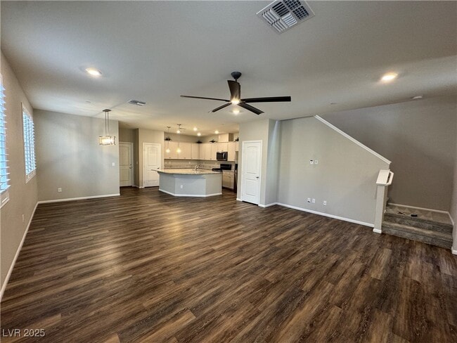 Building Photo - 3204 Brynley Ave