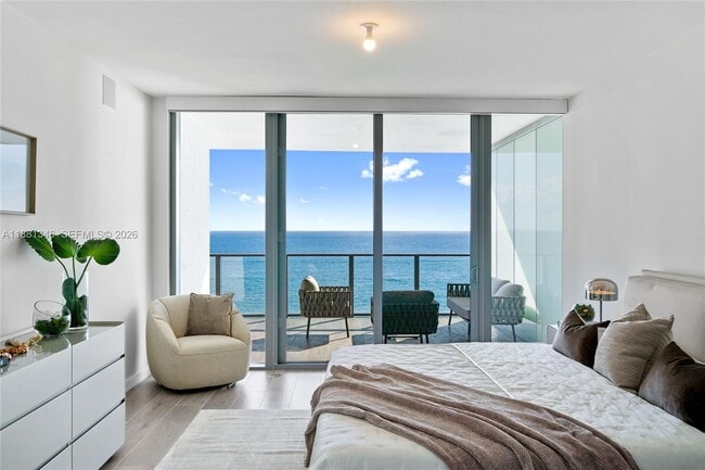 Building Photo - 1116 N Ocean Blvd