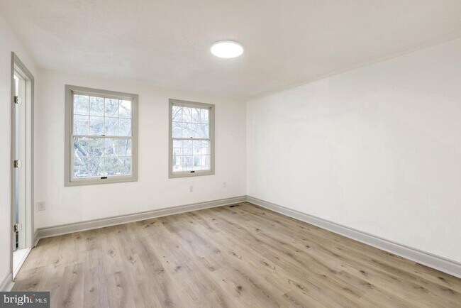 Building Photo - 17409 Founders Mill Dr