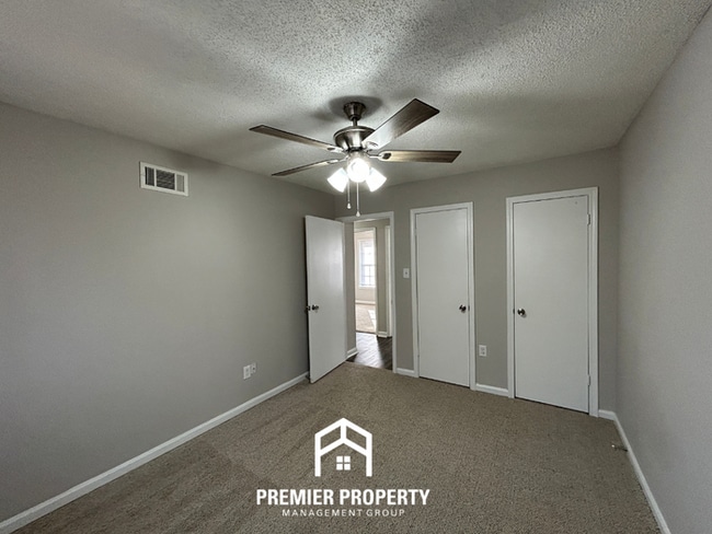 Building Photo - Newly Renovated 3BR/2BA Southaven Home with Hardwood Floors & Fenced Yard