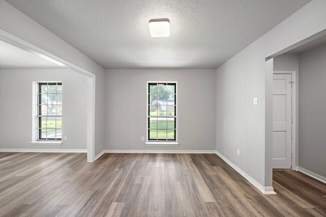 Building Photo - 11506 Hornbrook Dr