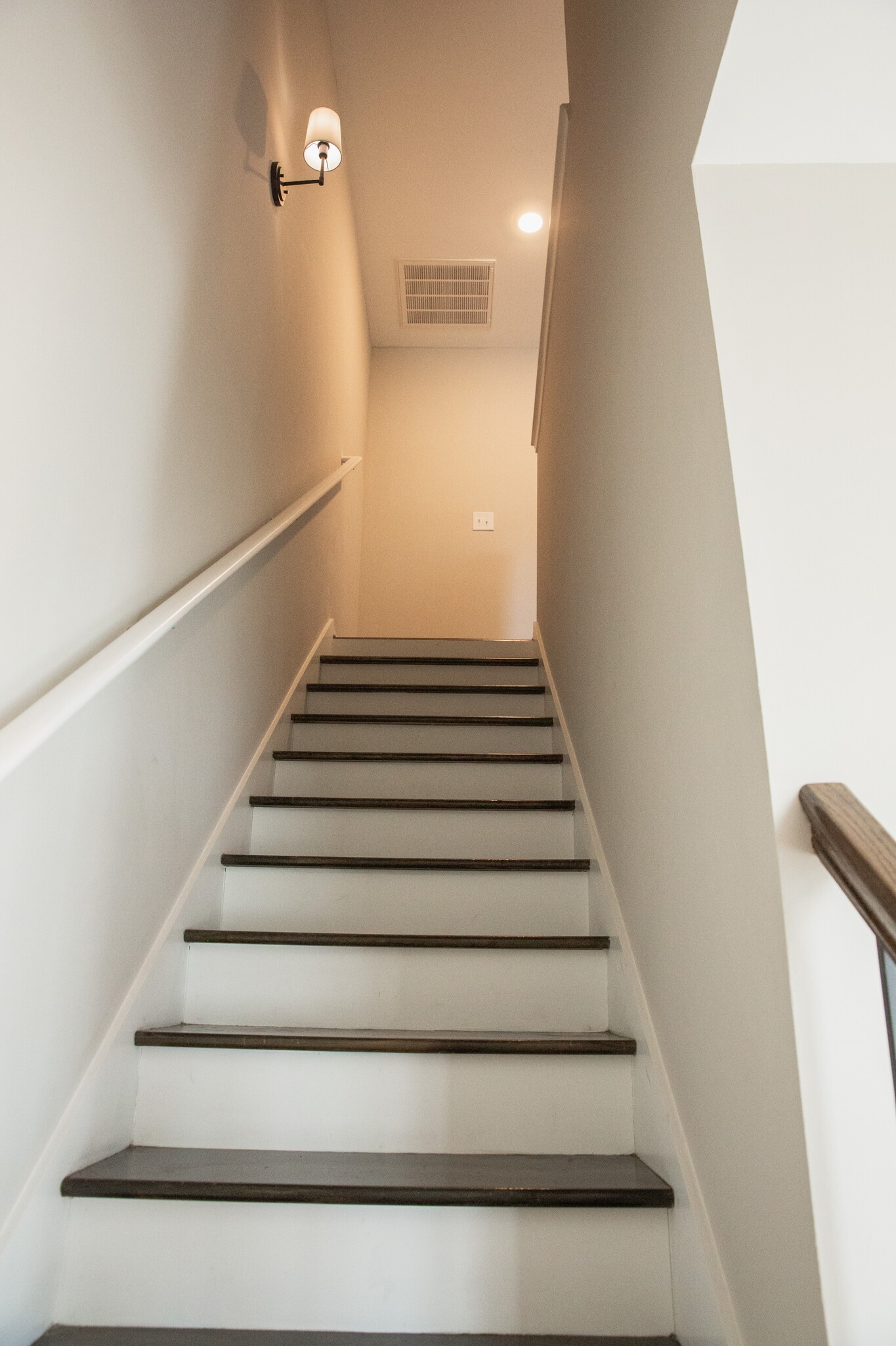 No carpet, not even on the steps leading to the bedrooms - 110 Kathryn Ct