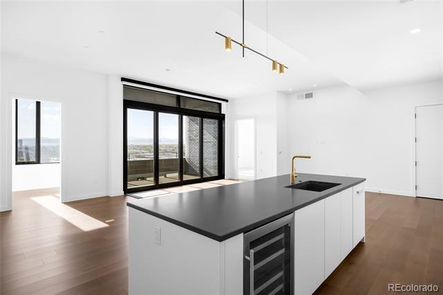 Primary Photo - 3520 Chestnut Pl