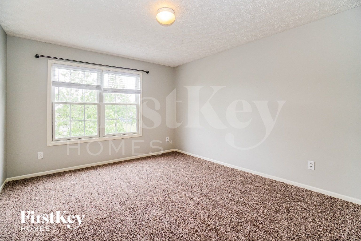 Building Photo - 2973 Seeger St