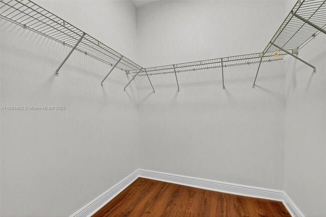 Building Photo - 1729 11th Ave N