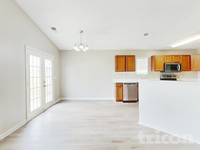 Building Photo - 149 Fox Grove Cir