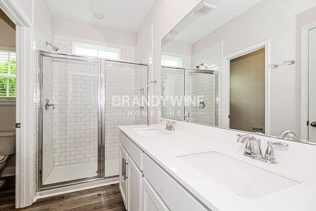 Building Photo - 1032 Wildflower Dr