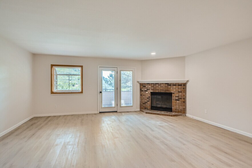 Spacious Living & Dining Rooms - 697 Canyon Dr
