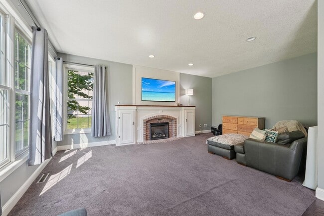 Building Photo - 1477X Langdon Pl