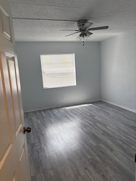 Bedroom - 2866 Somerset Park Dr