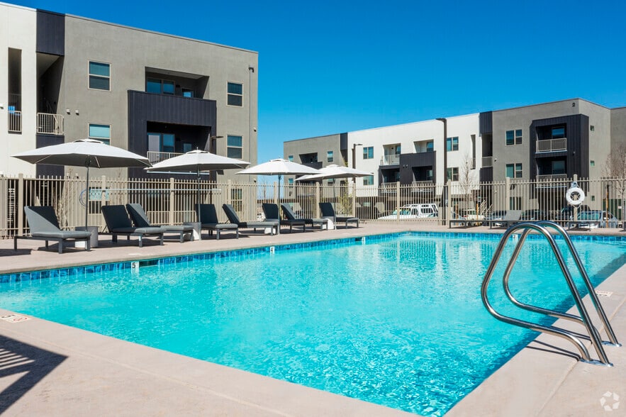 Primary Photo - Cielo Luxury Living Apartments