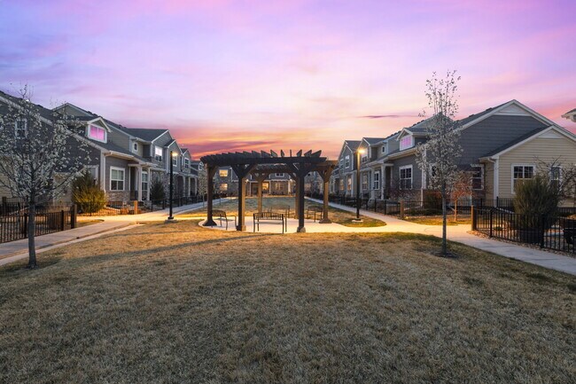Building Photo - Stunning 3 bed, 4 bath townhome - attached...