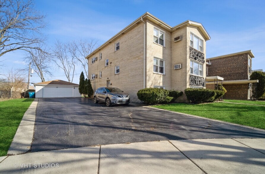 Building Photo - 512 W Ida Ct