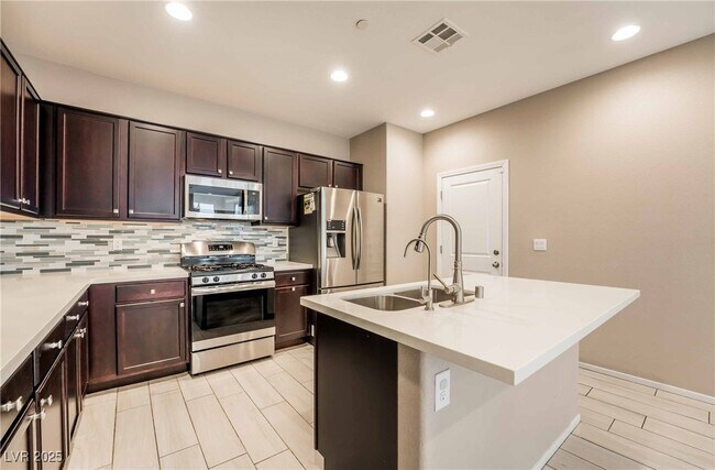 Building Photo - 432 Cadence View Way