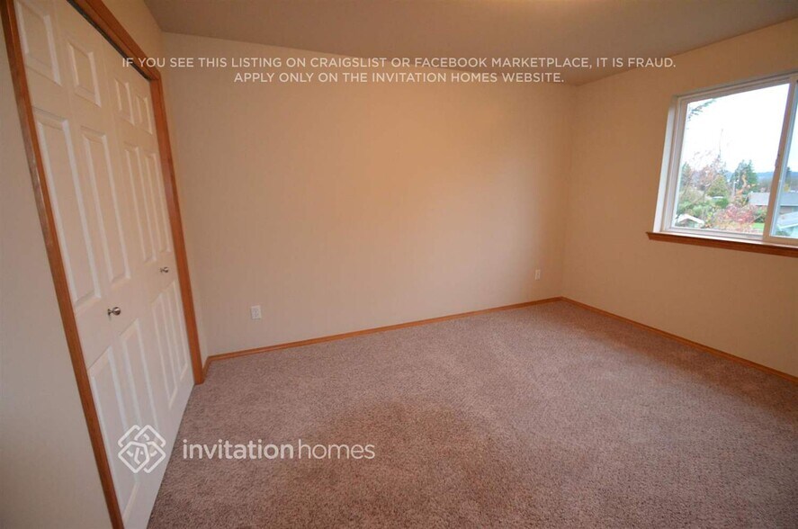 Building Photo - 1705 Peach Park Ln