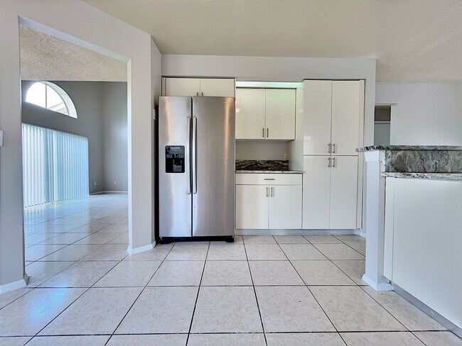 Building Photo - 4 Bedroom Upgraded Home for rent in Bermud...