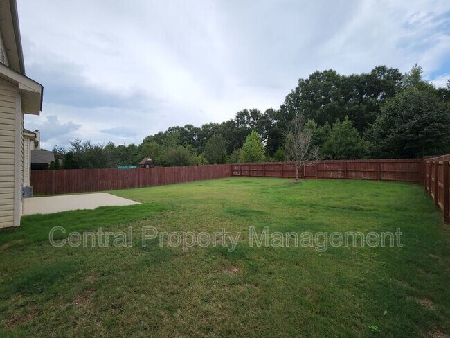 Building Photo - 265 Meadow Blossom Way
