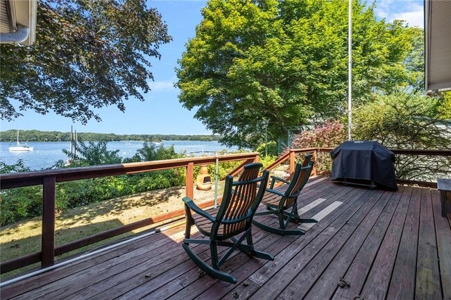 Building Photo - 14 Betty Hill Rd