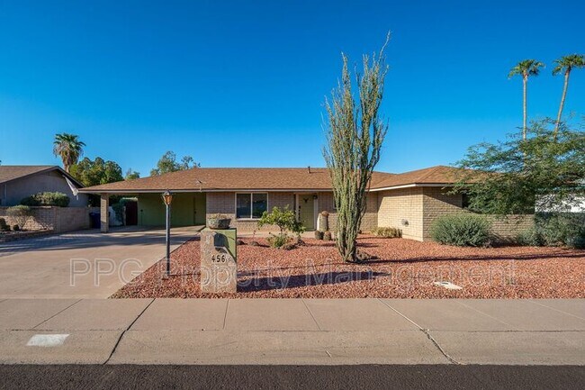 Building Photo - 456 W Jasper Dr