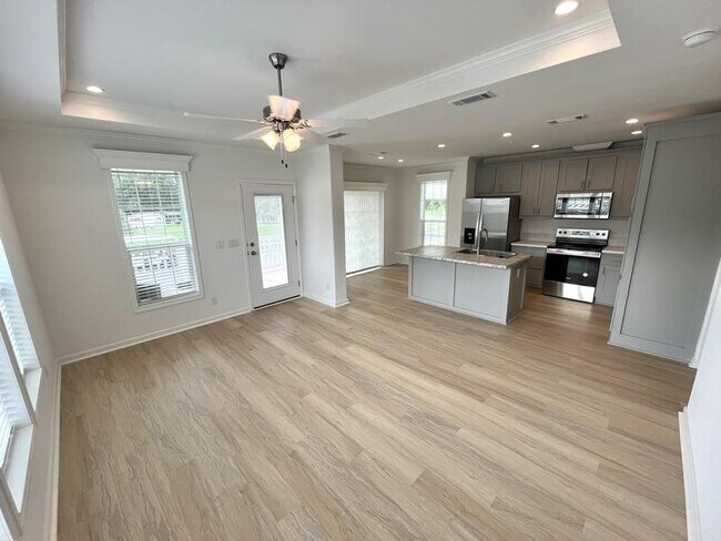 Building Photo - 5331 Heron Rst Dr