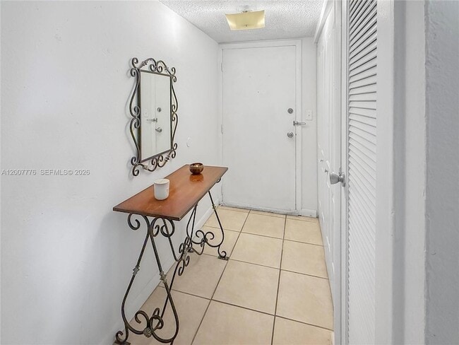 Building Photo - 10411 SW 108th Ave