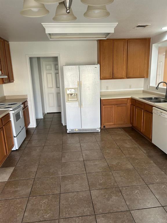 Building Photo - 13404 Gilwell Dr