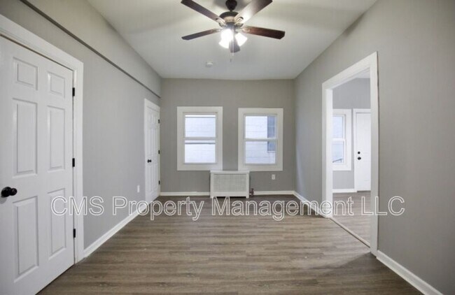 Building Photo - 374 E Westfield Ave