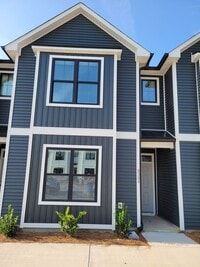 Building Photo - Modern townhome in beautiful Mallory Creek Subdivision