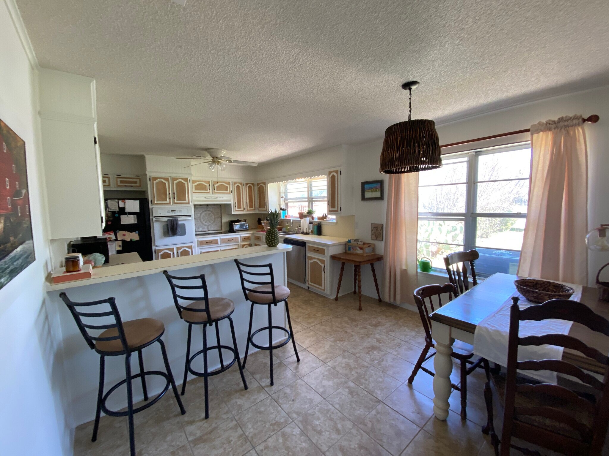 Building Photo - 324 texas ave