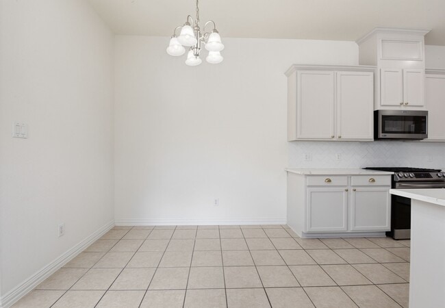 Building Photo - 16023 Powder Springs Ln