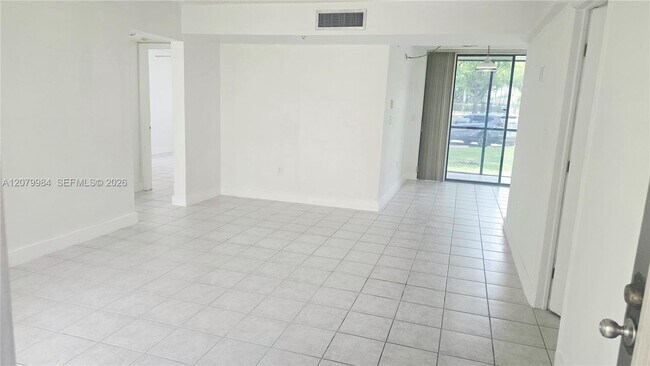 Building Photo - 8650 SW 133rd Avenue Rd