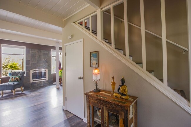 Building Photo - Lovingly Maintained with Designer Finishes...