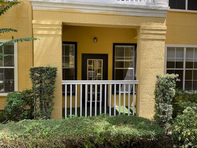 View of Patio - 860 N Orange Ave