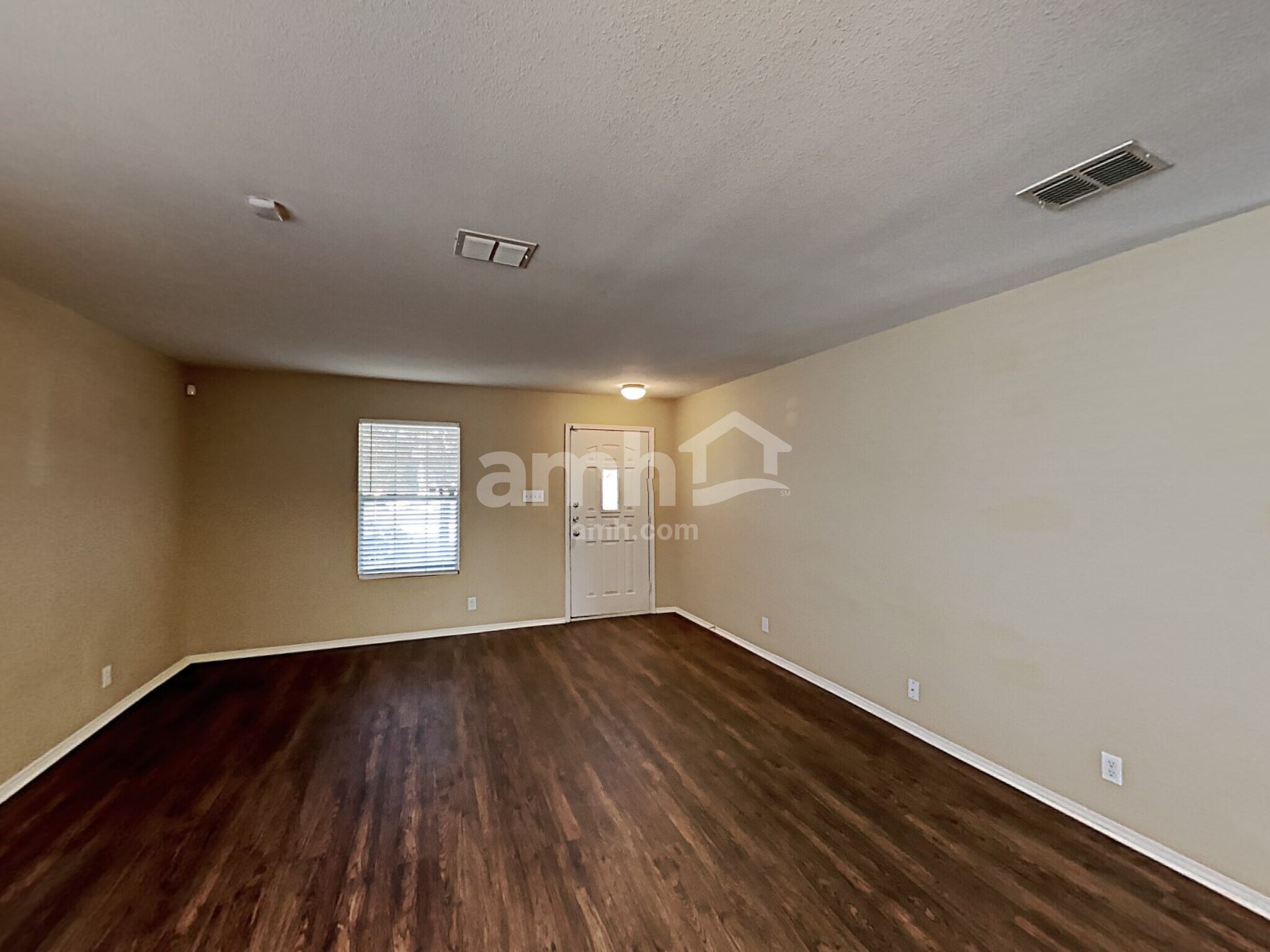 Building Photo - 11850 Briarton Wls