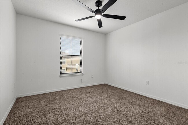 Building Photo - 5179 Bay Isle Cir
