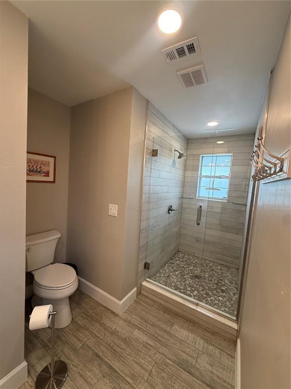 Building Photo - 509 N Peninsula Ave