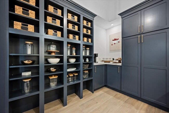 Building Photo - 13849 Deer Creek Dr