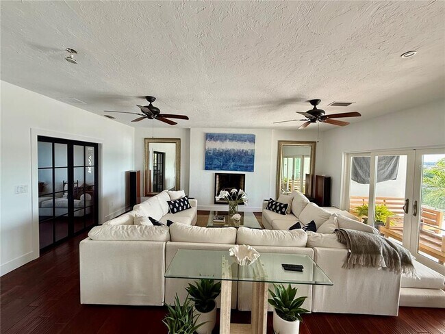 Building Photo - 1257 Tree Bay Ln