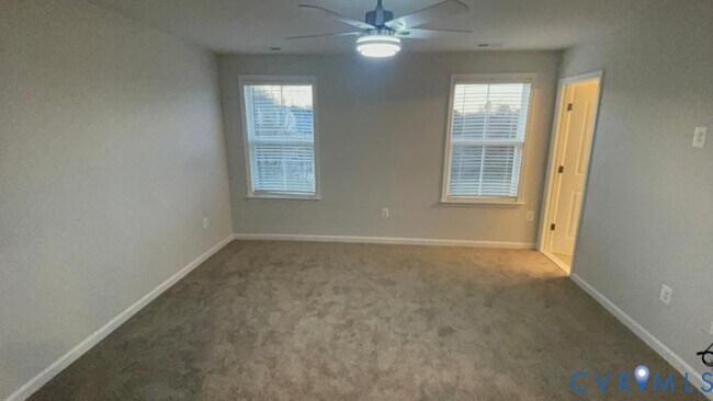 Building Photo - 5512 Wenrich Dr