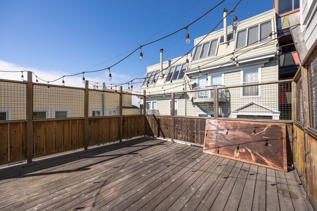 Building Photo - 558-560 Greenwich Street (1067r)