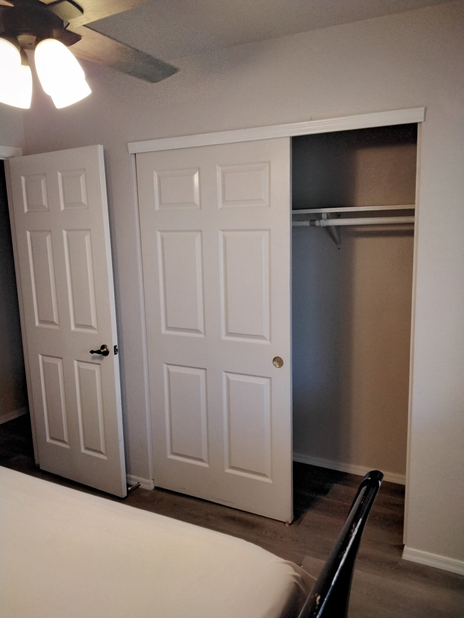 Closet - 3253 W Country Gables Dr